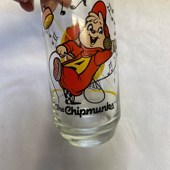Vintage, 1985 Alvin and the Chipmunks " Alvin " Drink Glass - Picture 10 of 12